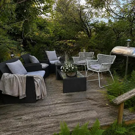 아파트 Private Retreat